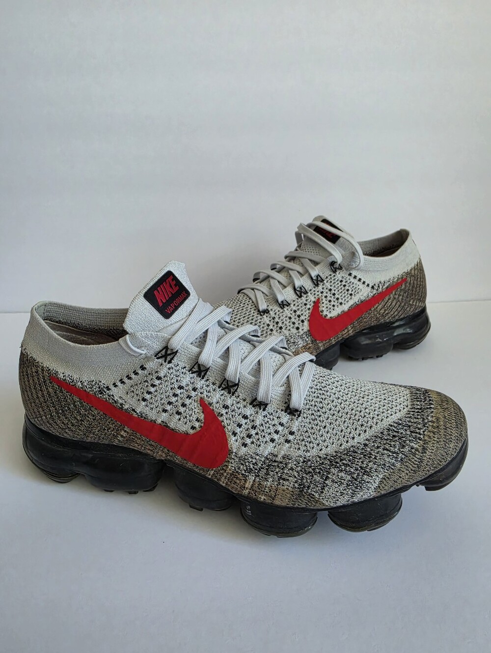 Mens Nike Air VaporMax Flyknit Size 10.5